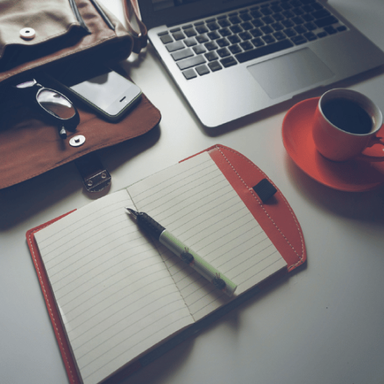 laptop-1478822_1920-600x600-1.png